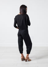 이미지를 갤러리 뷰어에 로드 , Boat Neck Top in Black