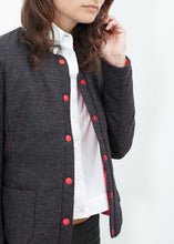 이미지를 갤러리 뷰어에 로드 , Camelia Reversible Jacket in Black/Red