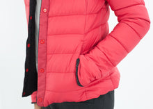 이미지를 갤러리 뷰어에 로드 , Camelia Reversible Jacket in Black/Red