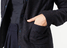 이미지를 갤러리 뷰어에 로드 , Camelia Reversible Jacket in Navy/Blue