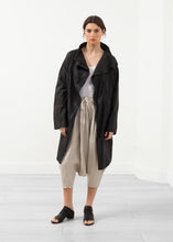 이미지를 갤러리 뷰어에 로드 , Axel Coat