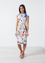 Charger l&#39;image dans la galerie, Dream Dress in Painted Floral
