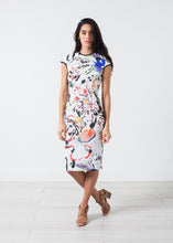 Charger l&#39;image dans la galerie, Dream Dress in Painted Floral

