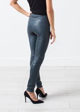 Charger l&#39;image dans la galerie, Elenaso Leather Trouser in Cool Grey
