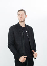 Charger l&#39;image dans la galerie, Broken Leather Bomber in Black
