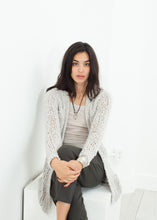 Charger l&#39;image dans la galerie, Bulk Stitch Cardigan in Cloud
