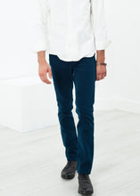 Charger l&#39;image dans la galerie, Alex Twill Pant in Mariner
