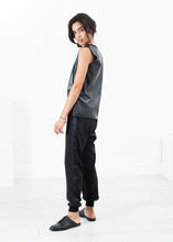 Charger l&#39;image dans la galerie, Camiliah Trouser in Black
