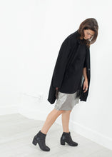 이미지를 갤러리 뷰어에 로드 , Border Dress in Black/Silver
