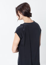 Charger l&#39;image dans la galerie, Elvira Dress in Black
