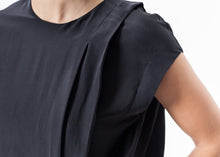 Charger l&#39;image dans la galerie, Elvira Dress in Black

