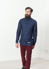 Charger l&#39;image dans la galerie, Button Up Shirt in Navy
