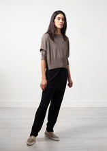 이미지를 갤러리 뷰어에 로드 , Alia Knit Trouser
