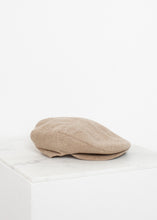 Charger l&#39;image dans la galerie, Big Moon Hat
