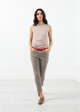 Charger l&#39;image dans la galerie, Belted Jeans
