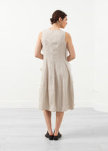 Charger l&#39;image dans la galerie, Bean Dress
