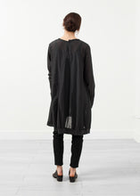 Charger l&#39;image dans la galerie, Button Dress
