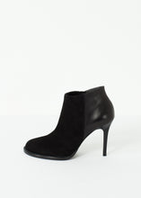 Charger l&#39;image dans la galerie, Camoscio Zip Heel

